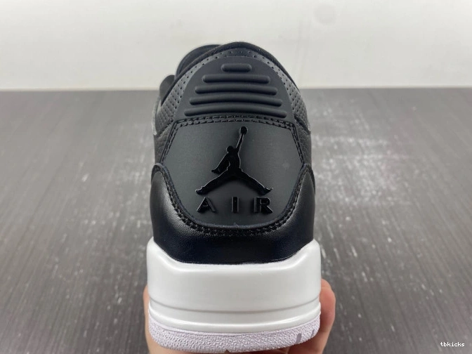 Reps TB Retro Cyber (2016) Jordan Monday 3 136064-020 0629